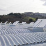 Aperture elettriche Poliform Lucernari: comfort e tecnologia per il controllo della luce e dell’aria in ogni ambiente.